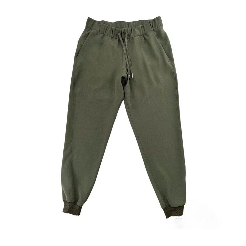 Lululemon On the Fly Jogger - with tags!!